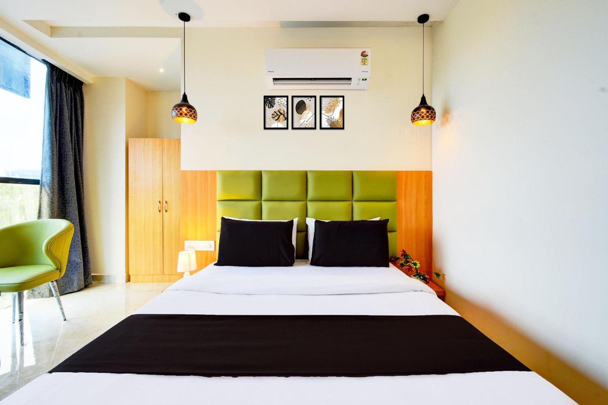 Hotel O Svs Suites Luxury Rooms Trimulgherry Exterior foto